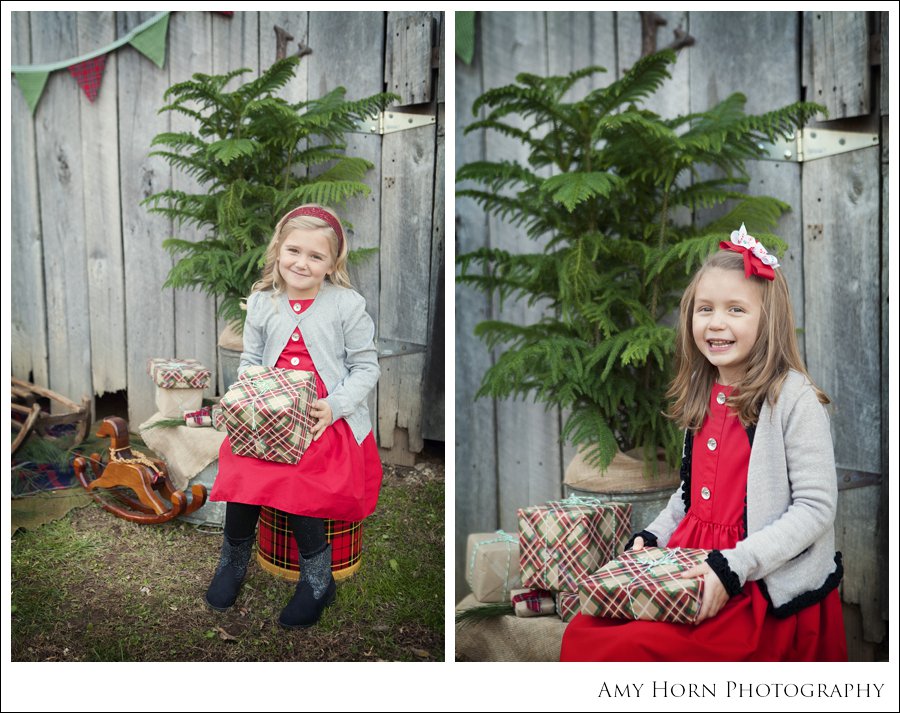 madison indiana photographer, madison photographer, family photographer, christmas mini session, christmas portrait, family photography, christmas card photographer, farm mini session, vintage christmas