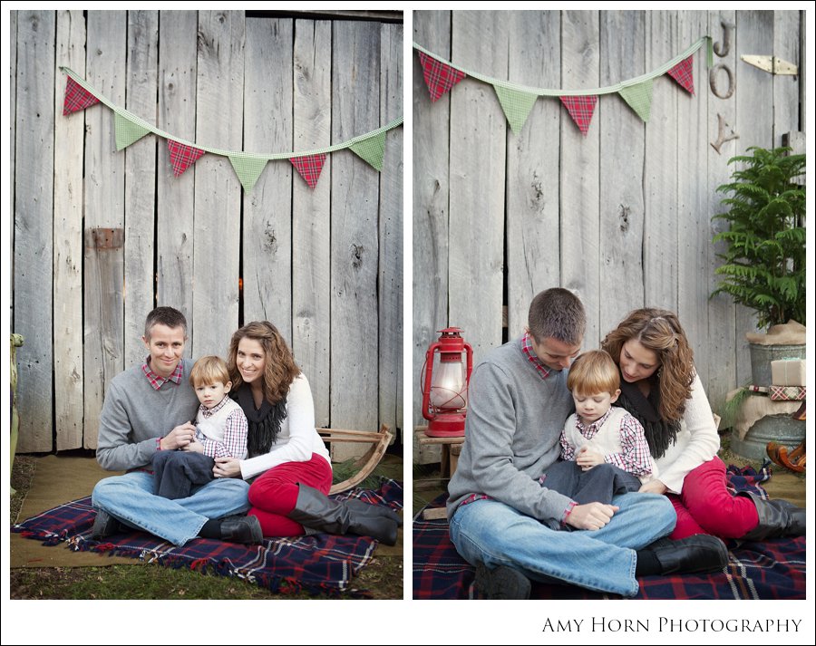 madison indiana photographer, madison photographer, family photographer, christmas mini session, christmas portrait, family photography, christmas card photographer, farm mini session, vintage christmas