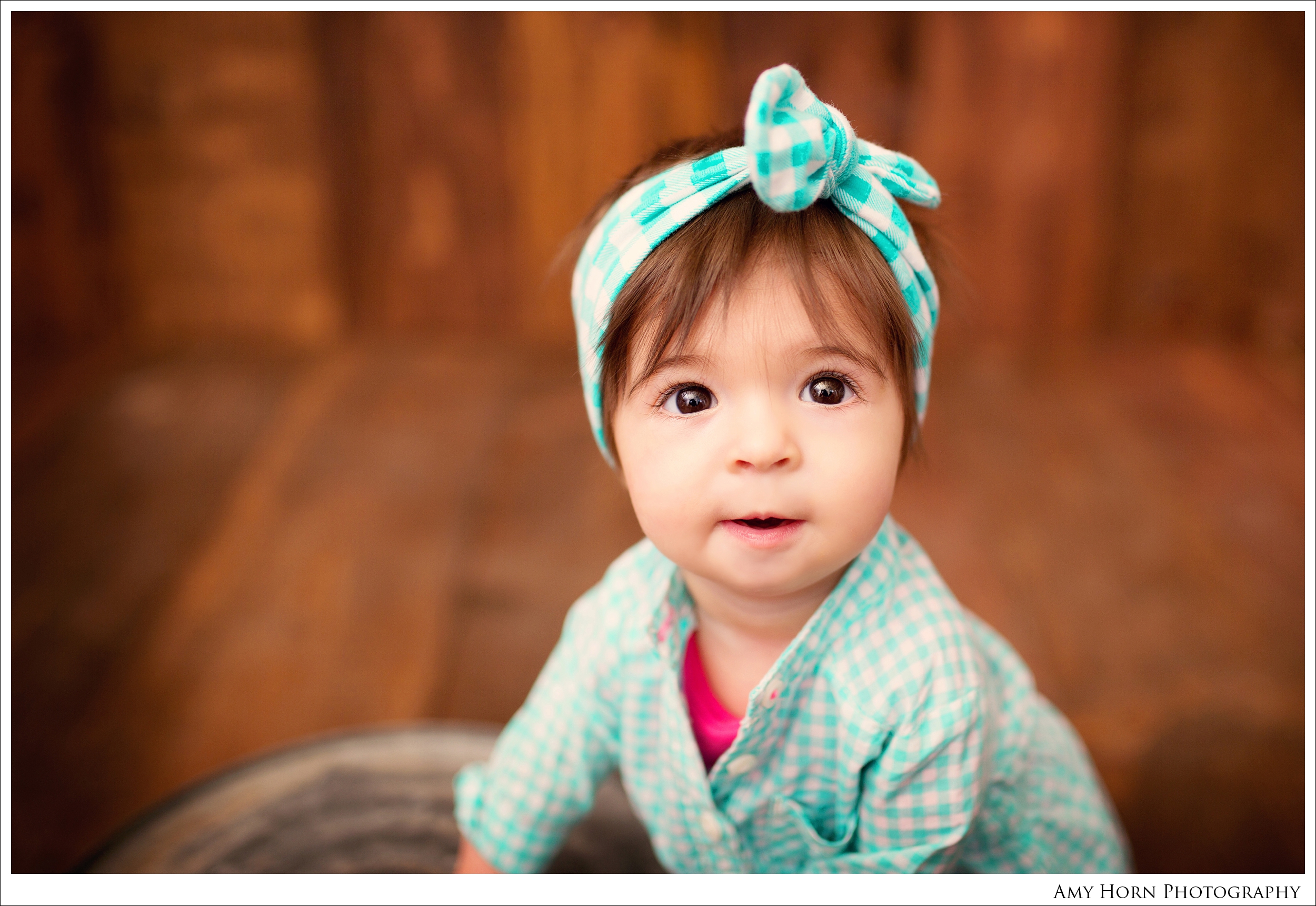 cincinnati ohio photographer, studio photographer, spring grove studios, lawrenceburg indiana photographer, northern kentucky photographer, studio photography, baby studio photography, six month old photo inspiration, self sitter photo inspiration, baby girl photo, amy horn photography