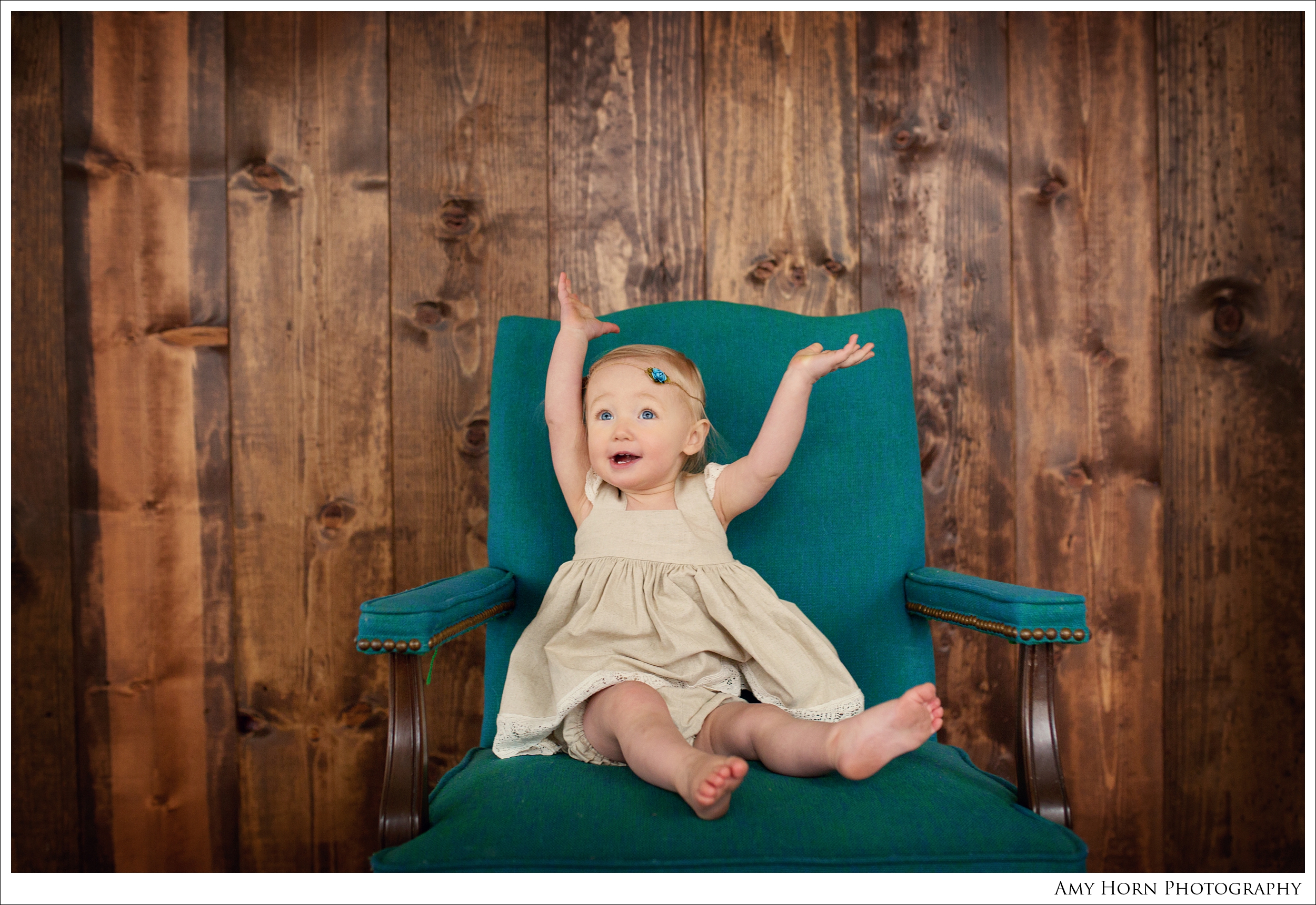 cincinnati ohio photographer, studio photographer, spring grove studios, lawrenceburg indiana photographer, northern kentucky photographer, studio photography, baby studio photography, six month old photo inspiration, self sitter photo inspiration, baby girl photo, amy horn photography