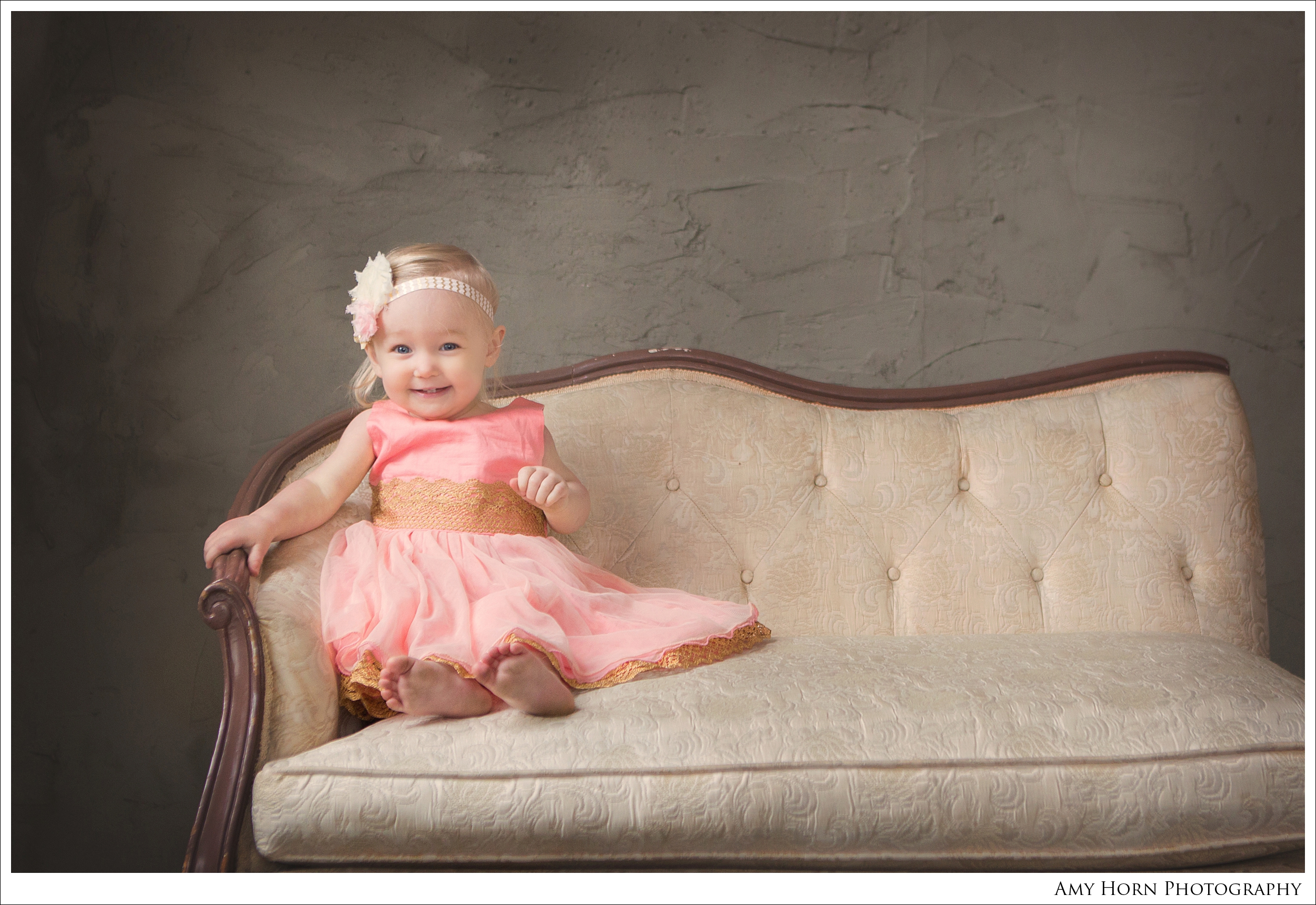 cincinnati ohio photographer, studio photographer, spring grove studios, lawrenceburg indiana photographer, northern kentucky photographer, studio photography, baby studio photography, six month old photo inspiration, self sitter photo inspiration, baby girl photo, amy horn photography